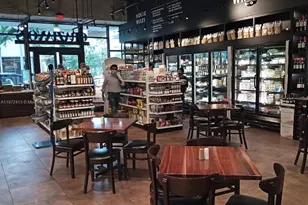 3375 N Country Club Dr, Aventura, FL 33180 - Photo 37