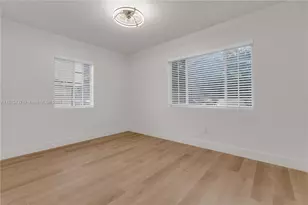 613 NE 159th St, Miami, FL 33162 - Photo 5