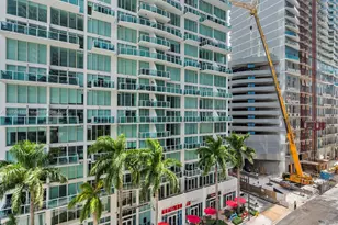 31 SE 6th St, Miami, FL 33131 - Photo 35