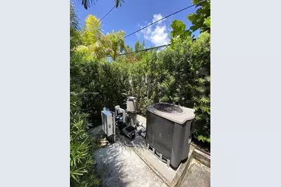 343 190th St, Sunny Isles Beach, FL 33160 - Photo 15