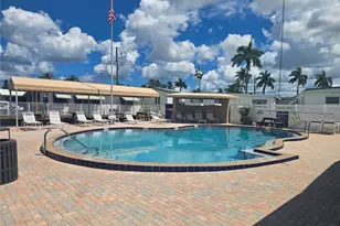 1328 S 33rd St, Hollywood, FL 33021 - Photo 31