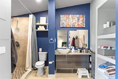 949 SW 113th Ter, Pembroke Pines, FL 33025 - Photo 17