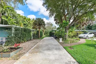 11377 W Biscayne Canal Rd, Miami, FL 33161 - Photo 71