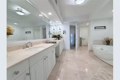 3201 NE 183rd St #2202, Aventura, FL 33160 - Photo 29