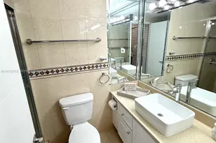 3725 S Ocean Dr, Hollywood, FL 33019 - Photo 13