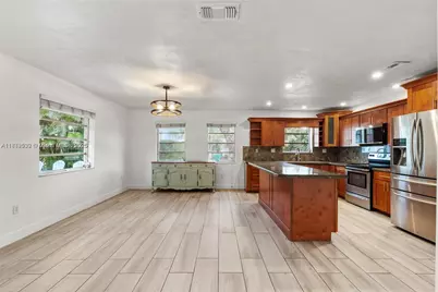 16665 SW 93rd Ct, Palmetto Bay, FL 33157 - Photo 11
