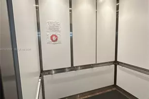 3200 Collins Ave, Miami Beach, FL 33140 - Photo 27