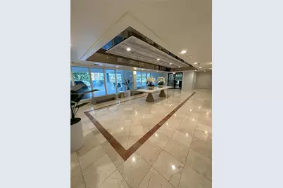 3200 Collins Ave #11-3, Miami Beach, FL 33140 - Photo 3