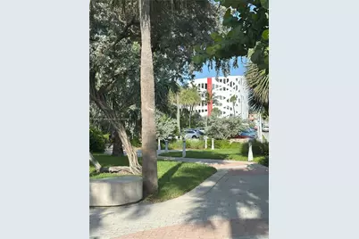 3200 Collins Ave #11-3, Miami Beach, FL 33140 - Photo 27