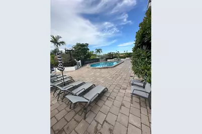 3200 Collins Ave #11-3, Miami Beach, FL 33140 - Photo 25
