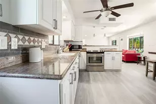 5561 SW 2nd Ct, Plantation, FL 33317 - Photo 13