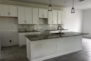 11436 Canopy Loop, Fort Myers, FL 33913 - Photo 5