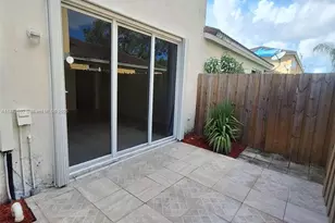 955 NE 42nd Terrace, Homestead, FL 33033 - Photo 5