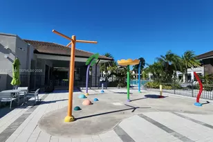 8118 NW 42nd St, Doral, FL 33166 - Photo 47