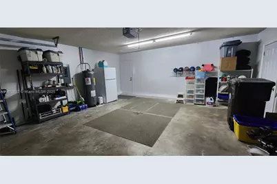 2820 Cuyahoga Ln, West Palm Beach, FL 33409 - Photo 21