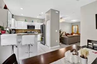 348 NE 37th Terrace, Homestead, FL 33033 - Photo 11