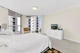 18671 Collins Ave, Sunny Isles Beach, FL 33160 - Photo 13