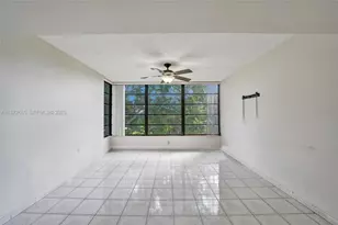 1502 Whitehall Dr, Davie, FL 33324 - Photo 3