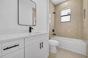 208 Pembroke, Lehigh Acres, FL 33974 - Photo 23