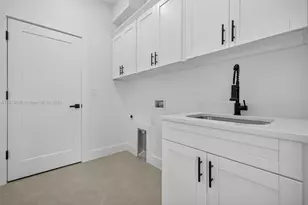 208 Pembroke, Lehigh Acres, FL 33974 - Photo 29