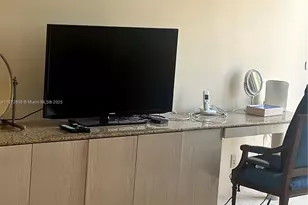 19355 Turnberry Way, Aventura, FL 33180 - Photo 7