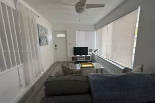 116 SE 9th Ct, Hallandale Beach, FL 33009 - Photo 25