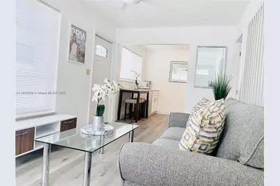 116 SE 9th Ct, Hallandale Beach, FL 33009 - Photo 3