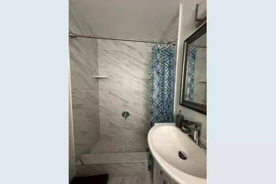 116 SE 9th Ct, Hallandale Beach, FL 33009 - Photo 19