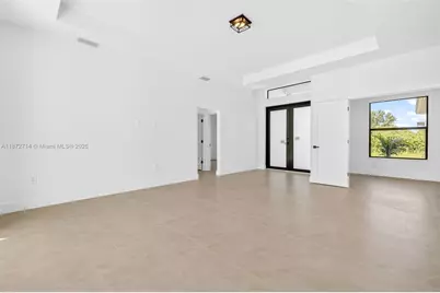 333 Pinehurst Ave, Lehigh Acres, FL 33974 - Photo 3