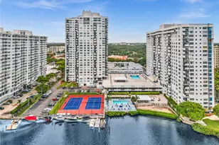 2780 NE 183rd St, Aventura, FL 33160 - Photo 45