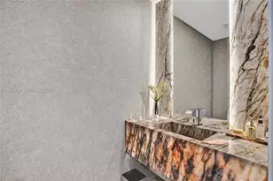 1100 Biscayne Blvd, Miami, FL 33132 - Photo 47