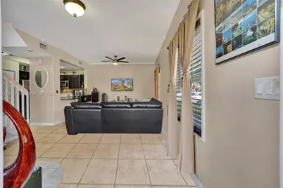 603 SW 107th Ave #1701, Pembroke Pines, FL 33025 - Photo 27