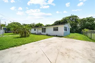10440 SW 178th St, Miami, FL 33157 - Photo 13