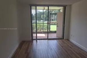 1000 St Charles Pl, Pembroke Pines, FL 33026 - Photo 11