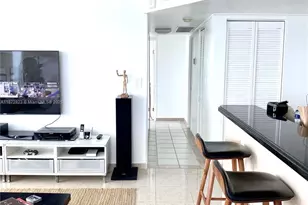 7135 Collins Ave, Miami Beach, FL 33141 - Photo 11