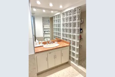 7135 Collins Ave #1806, Miami Beach, FL 33141 - Photo 17