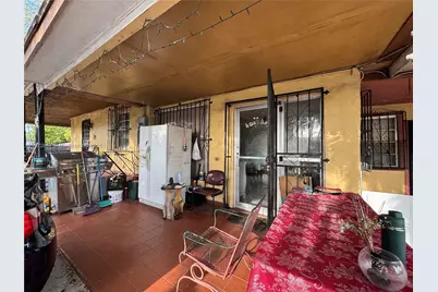 2751 NW 24th Ave, Miami, FL 33142 - Photo 15