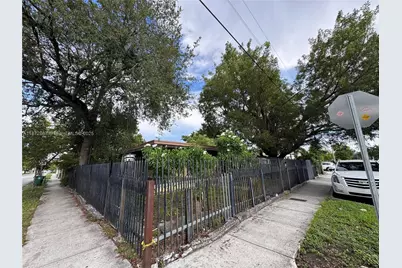 2751 NW 24th Ave, Miami, FL 33142 - Photo 3