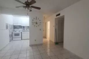 3640 NW 9th St, Miami, FL 33125 - Photo 11