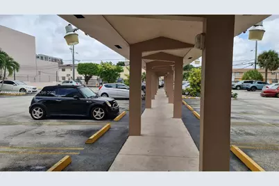 3640 NW 9th St #105, Miami, FL 33125 - Photo 5