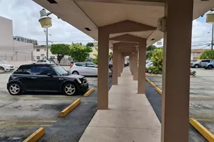 3640 NW 9th St, Miami, FL 33125 - Photo 5