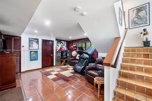 2000 S Bayshore Dr, Miami, FL 33133 - Photo 29