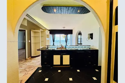 18071 Biscayne Blvd #PH03 & PH04, Aventura, FL 33160 - Photo 17