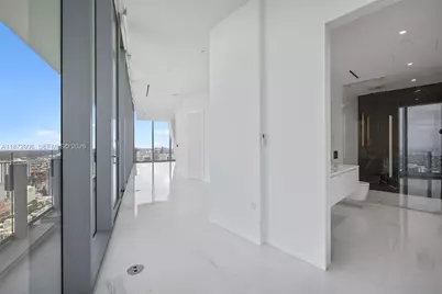 300 Biscayne Blvd Way #PH6001, Miami, FL 33131 - Photo 61