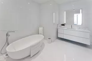 300 Biscayne Blvd Way, Miami, FL 33131 - Photo 47