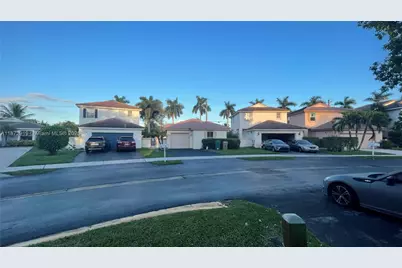 6952 SW 148th Ln, Davie, FL 33331 - Photo 21