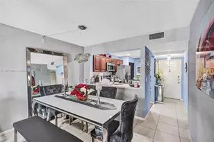 871 NE 207th Ln, Miami, FL 33179 - Photo 17