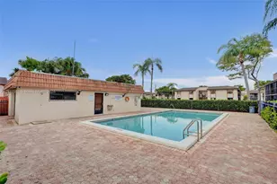 871 NE 207th Ln, Miami, FL 33179 - Photo 49