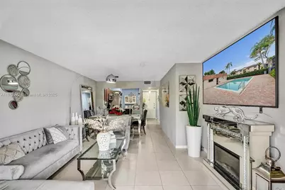 871 NE 207 Ln #203-15, Miami, FL 33179 - Photo 15