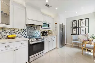 982 NW 133rd Ct, Miami, FL 33182 - Photo 9